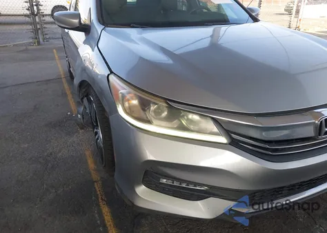 2017 Honda Accord Sport Se z USA, uszkodzony, nr VIN 1HGCR2F17HA136440